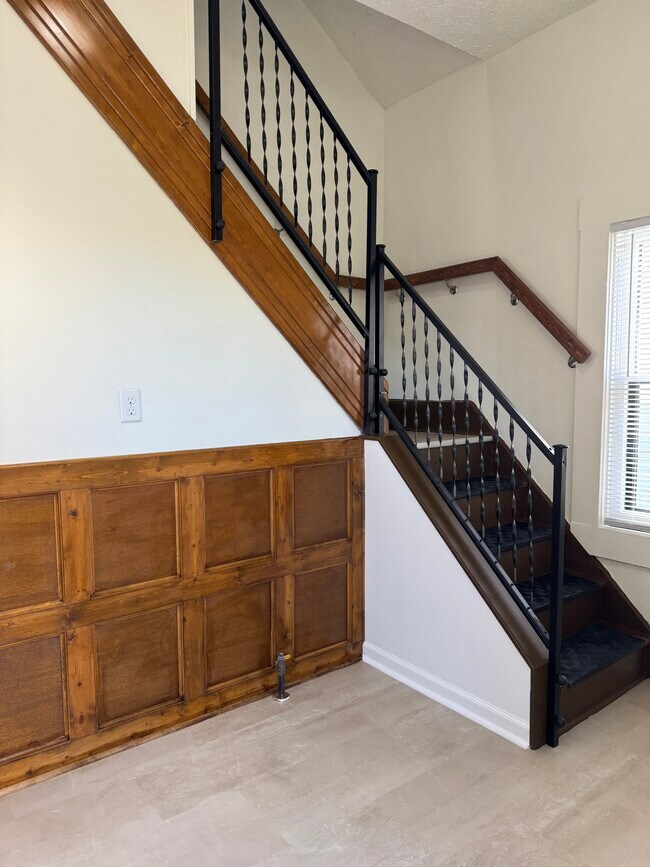 Foto del edificio - 1115 Laurel St