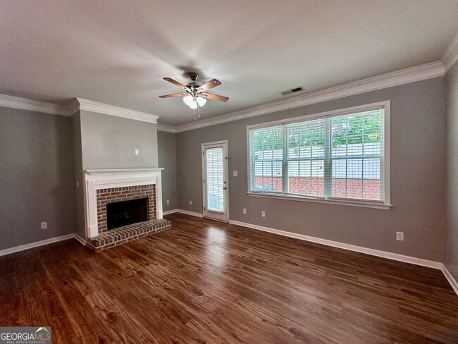 Building Photo - 1788 Heights Cir