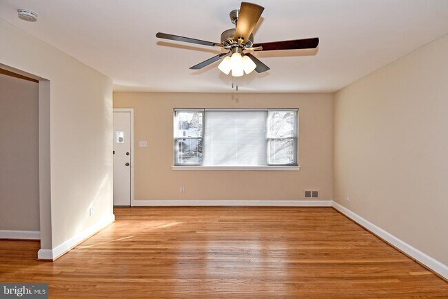 Foto del edificio - 5601 26th St N