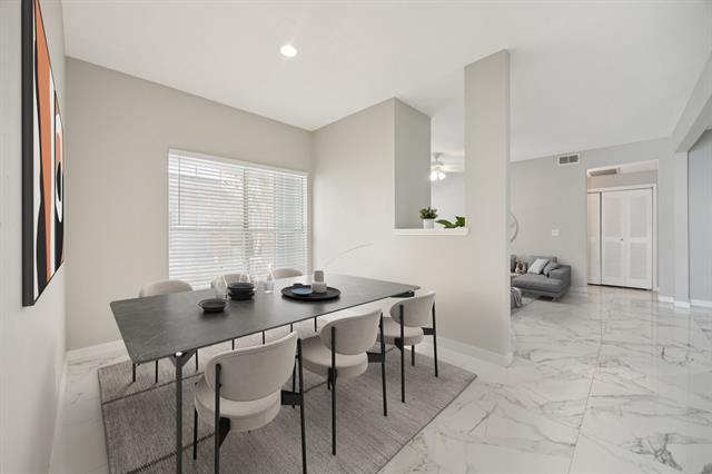 Foto del edificio - 2524 Preston Rd