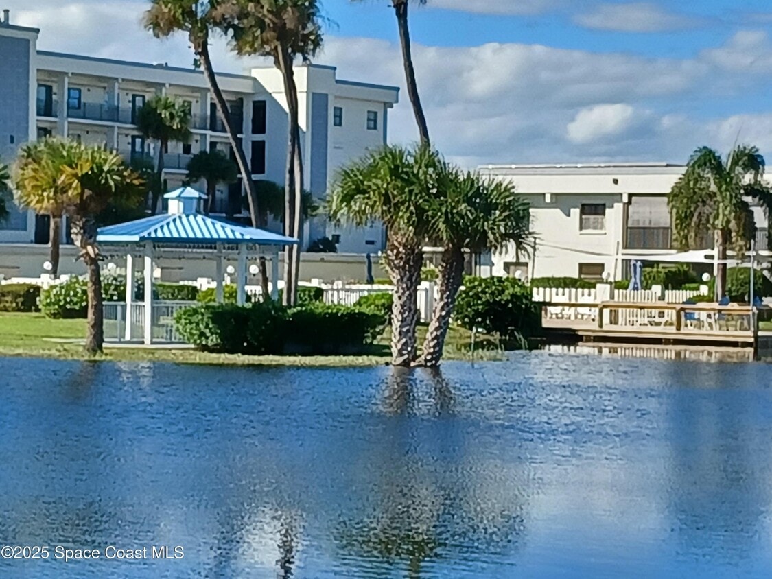 Foto principal - 3165 N Atlantic Ave