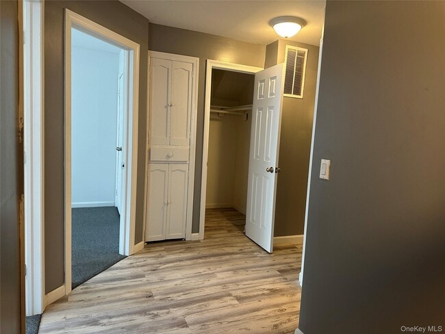 Foto del edificio - 44 Paerdegat 13th St