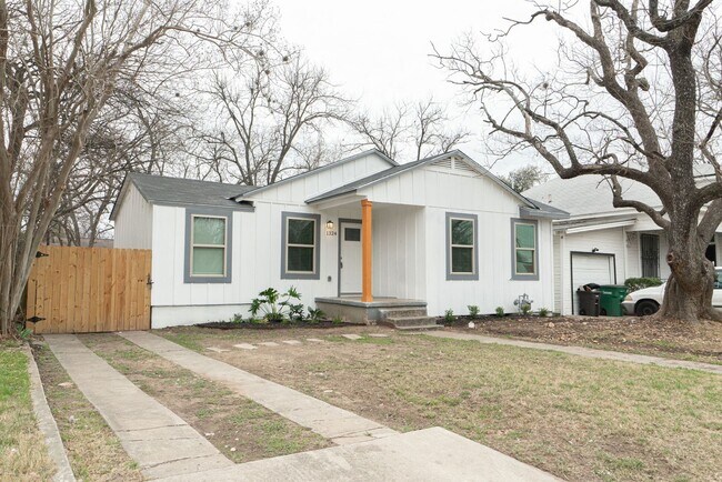 Foto del edificio - Stylish Historic Home In San Antonio