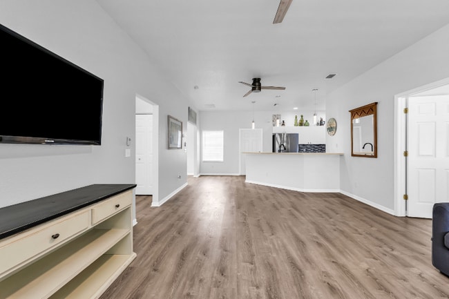 Foto del edificio - 1647 Red Oak Ln