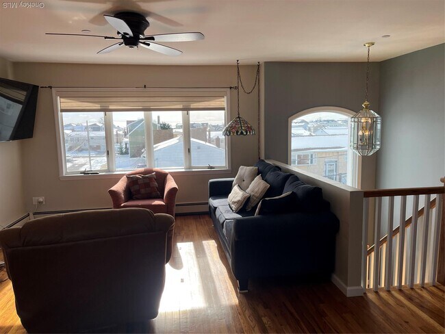 Foto del edificio - 50 Florence Ave