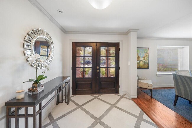 Foto del edificio - 5058 Yarwell Dr