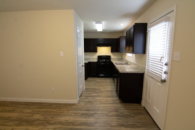 Foto del edificio - 13003 Bella Vida Ln