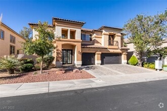 Building Photo - 1401 Via Savona Dr