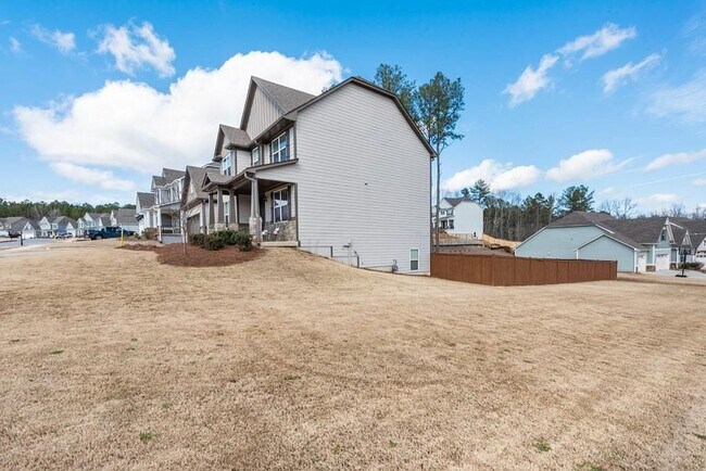 Foto del edificio - 160 Woodburn Dr