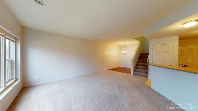 Building Photo - 3026 Cloverly Ln