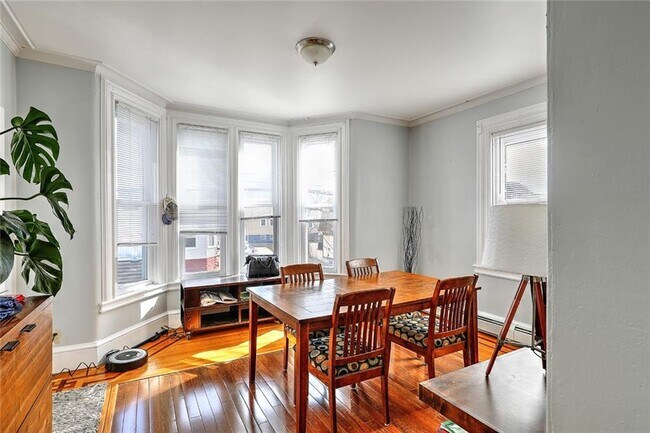 Foto del edificio - 390 Hope St