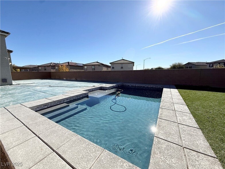 Foto principal - 1317 Hopespring Loop Ave