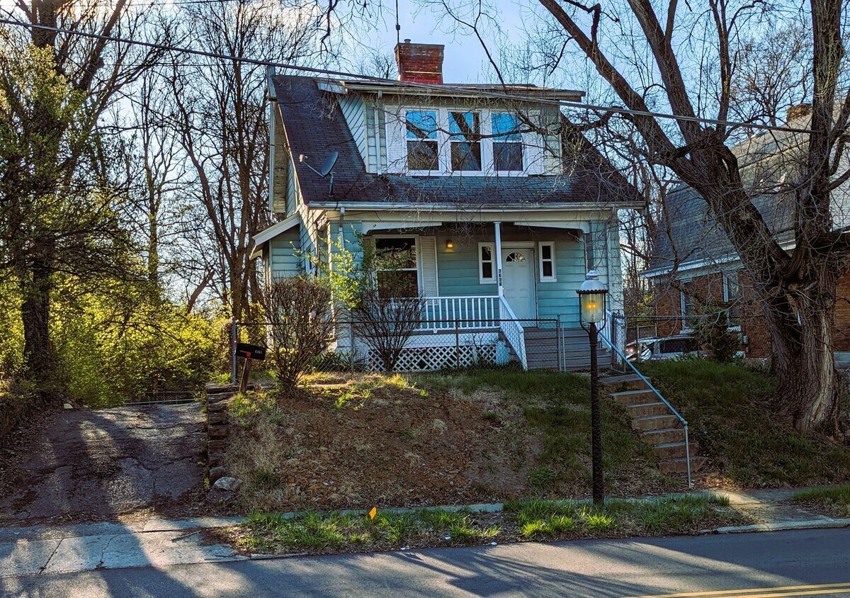 6363 Savannah Ave, Cincinnati, OH 45224 House Rental in Cincinnati