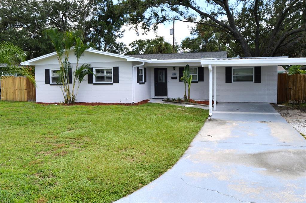 Foto principal - 4714 W Beaumont St
