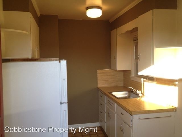 Building Photo - 1 br, 1 bath Apartment - 2710 W Bannock