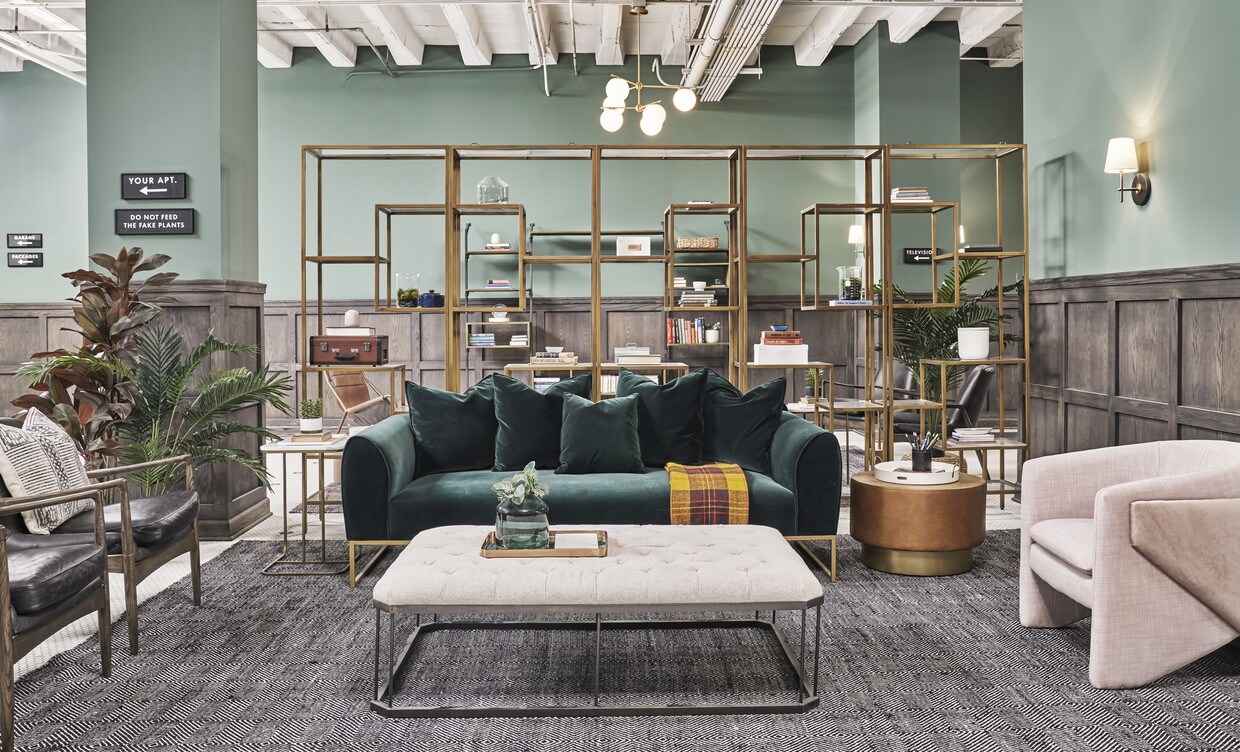 Foto principal - 5201 N Sheridan Rd