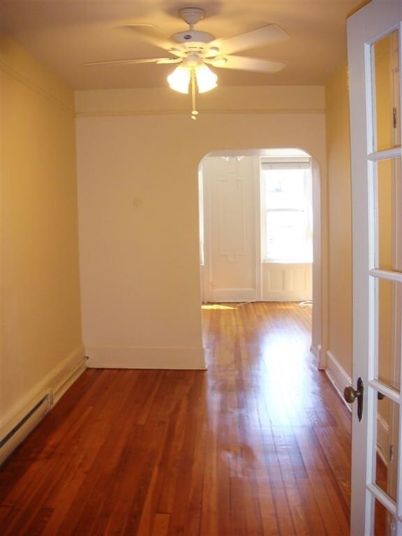 Building Photo - 417 Adams St