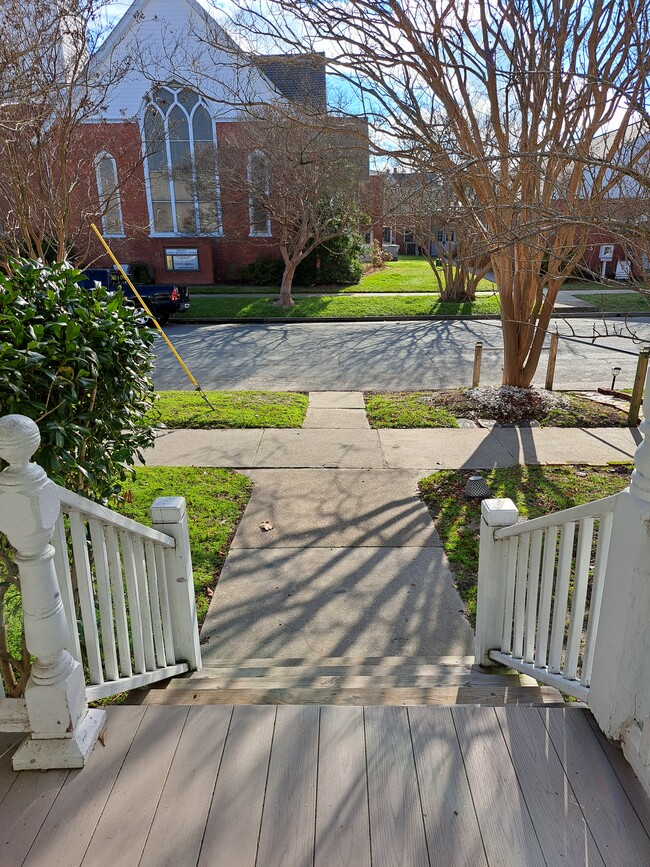 Front Porch steps - 419 Tazewell Ave