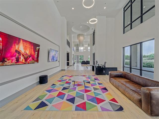 Foto del edificio - 2700 Old Denton Rd