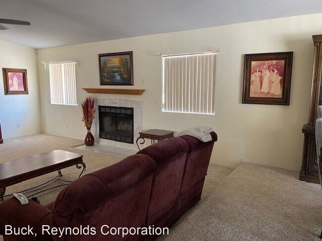 Foto del edificio - 3 br, 3 bath House - 7298 S Kaiser Dr