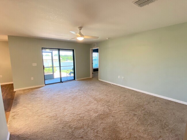 Foto del edificio - Chatham Walk Dr 740