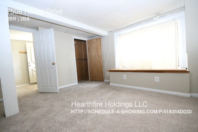 Foto del edificio - 7508 Hilltop Dr