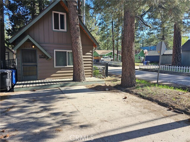 Primary Photo - 928 W Aeroplane Blvd