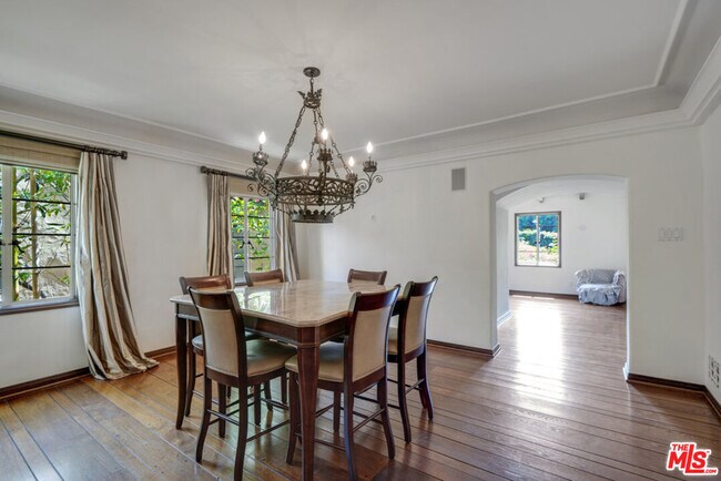 Foto del edificio - 434 Smithwood Dr