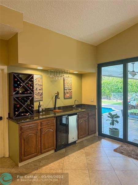 Foto del edificio - 3951 NW 27th Terrace
