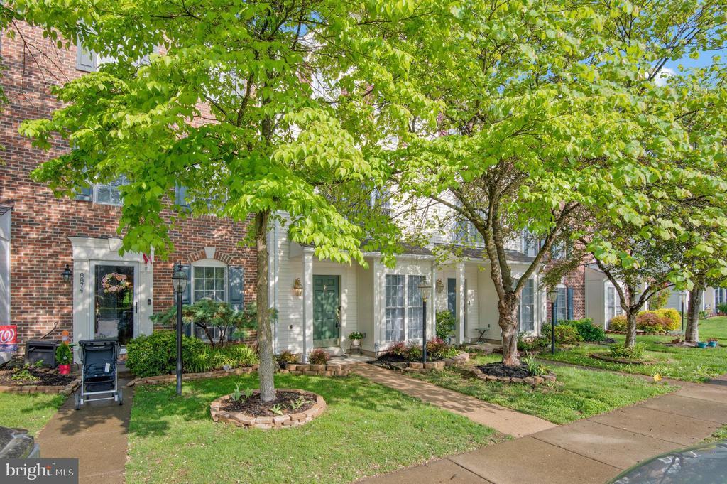 Foto principal - 8872 Stable Forest Pl