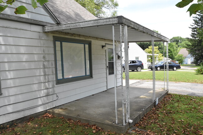 Building Photo - 2366 Park Ct
