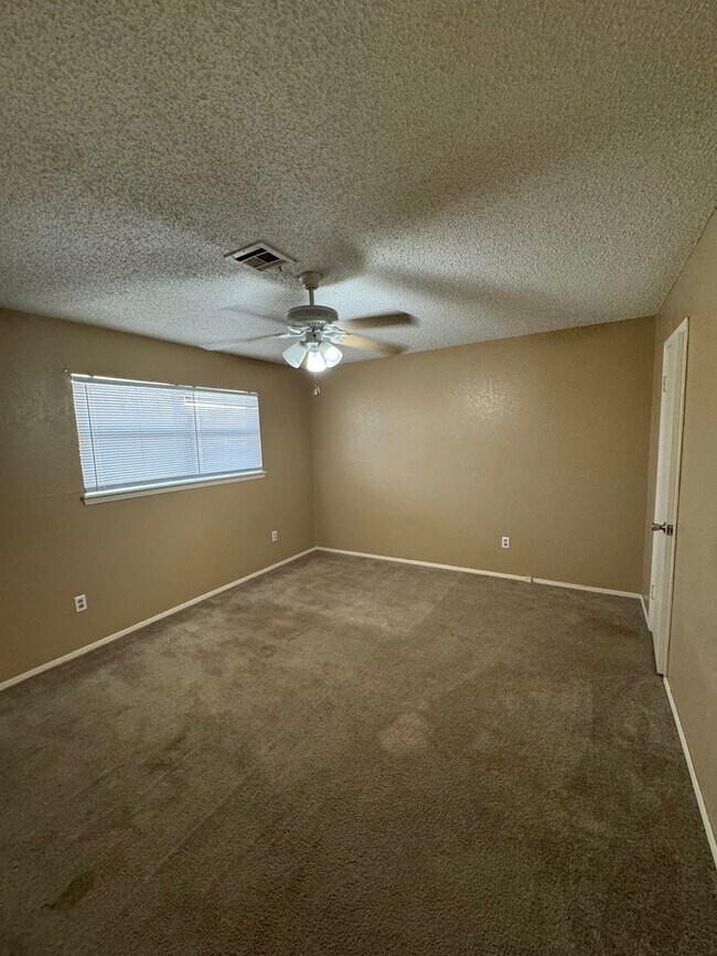 Building Photo - Creole Apartments