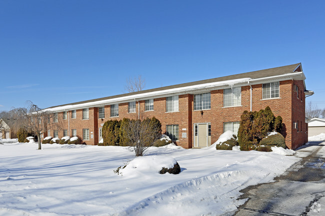 Building Photo - Lake Breeze Apartments