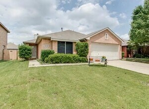 Building Photo - 9112 Chesapeake Ln