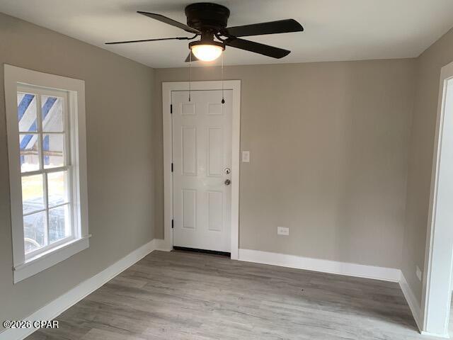 Building Photo - 332 N Center Ave