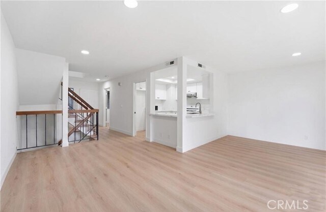Building Photo - 1070 Walnut Grove Ave