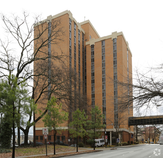 Building Photo - Lutheran Towers