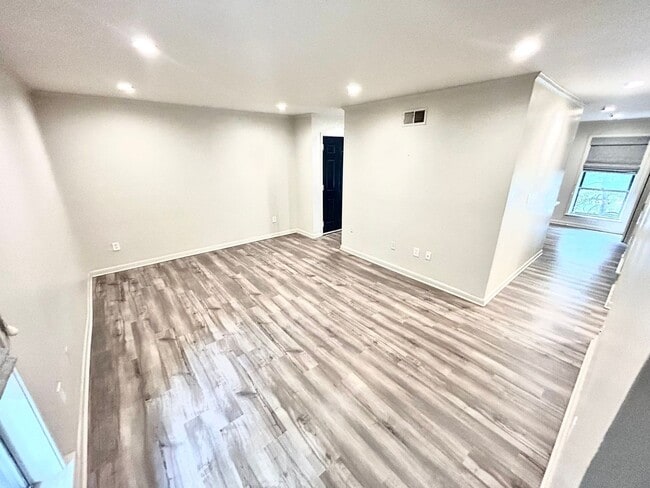 Photo - 1047 June Rd House