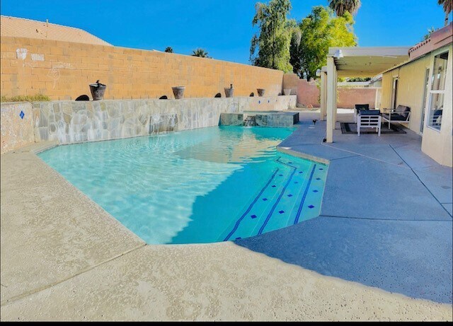 Primary Photo - 69330 Cypress Rd