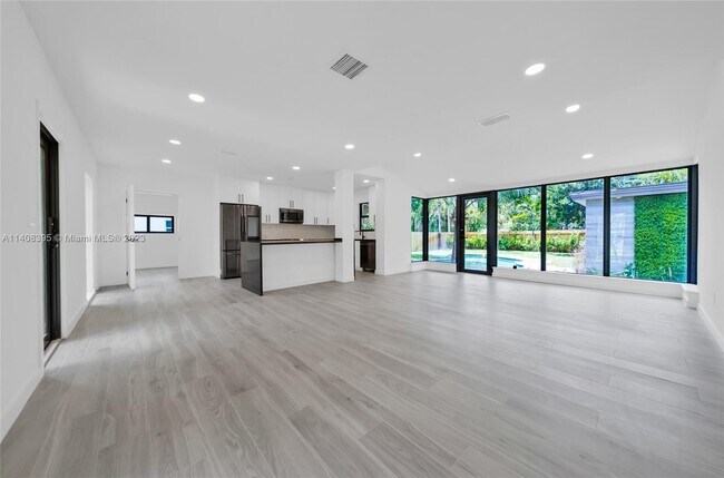 Foto del edificio - 53 NE 106th St
