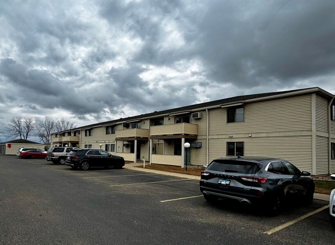 Primary Photo - NW Rochester Mn Condo 2 bedroom, 1.5 bathr...