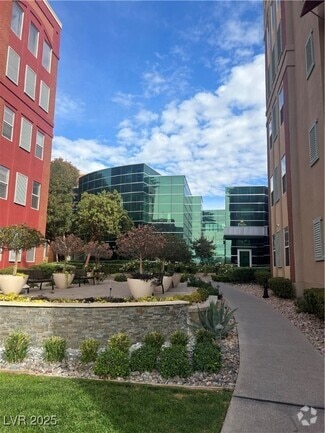 Building Photo - 68 E Serene Ave