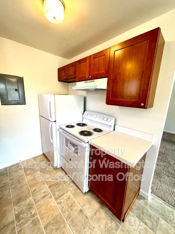 Foto del edificio - 2215 California Ave SW
