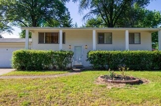 Building Photo - 10 Gary Glen Dr