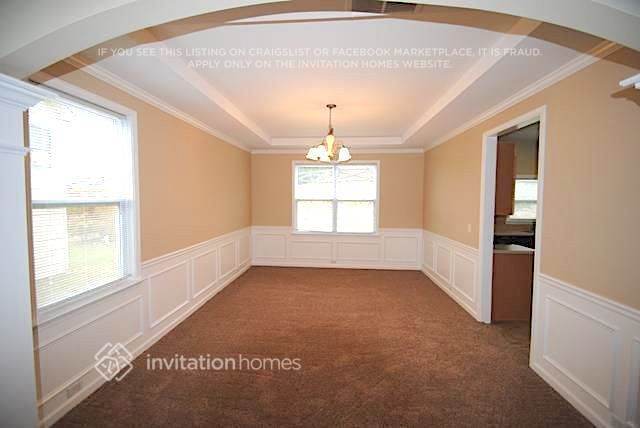 Foto del edificio - 7282 Madison Cir