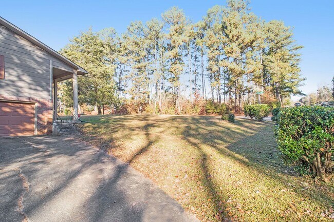 Foto del edificio - 3 bdrm, 2 bath in Decatur