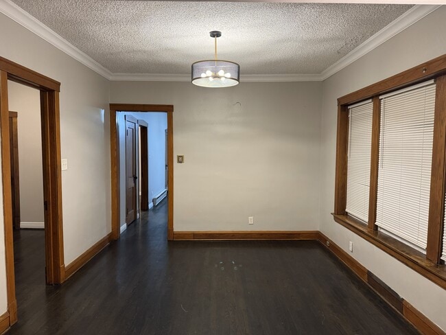 Dining Room - 2117 Scoville Ave