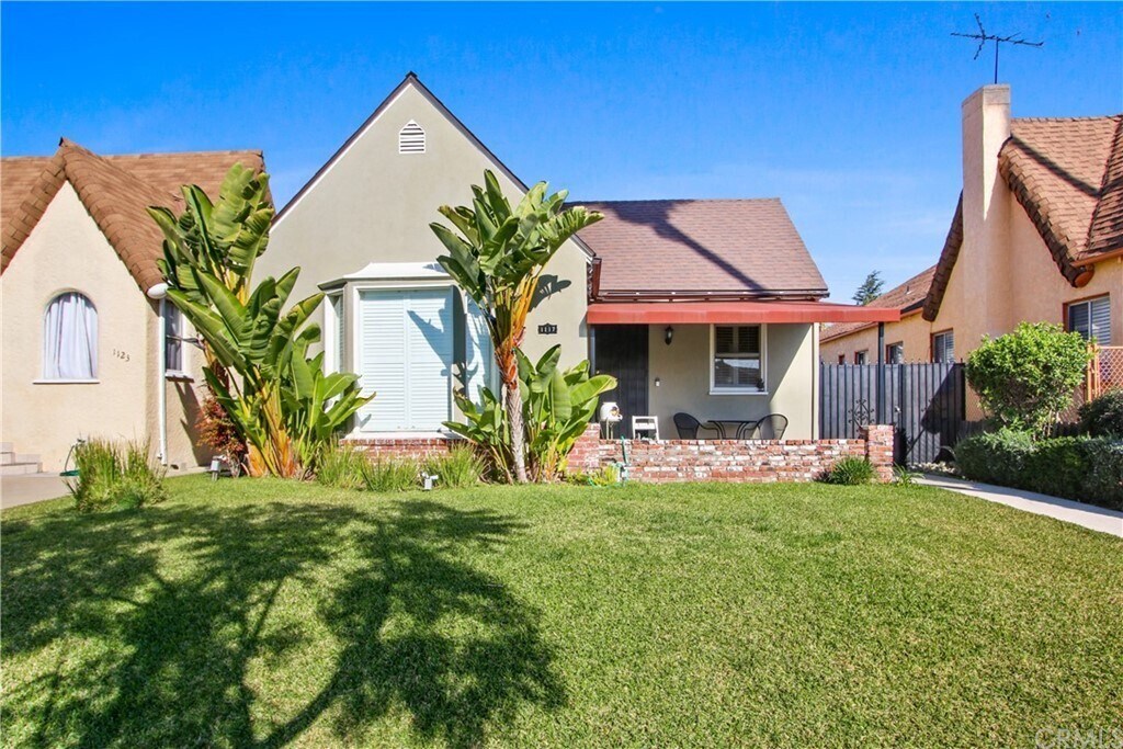 Foto principal - 1117 W 80th St