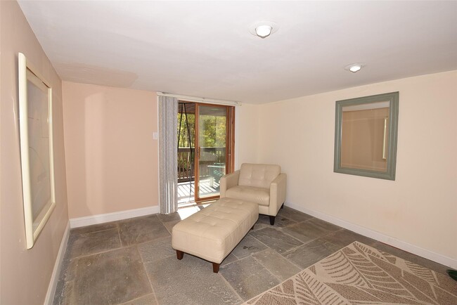 Building Photo - 4941 NY-52