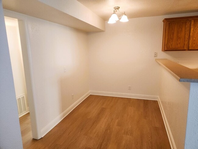 Foto del edificio - 2909 Huntington Blvd